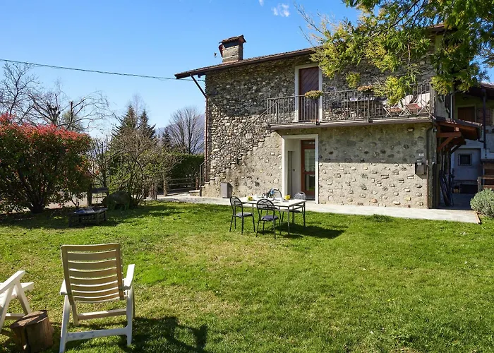 Al Lago-2 By Interhome דירה גראבדונה